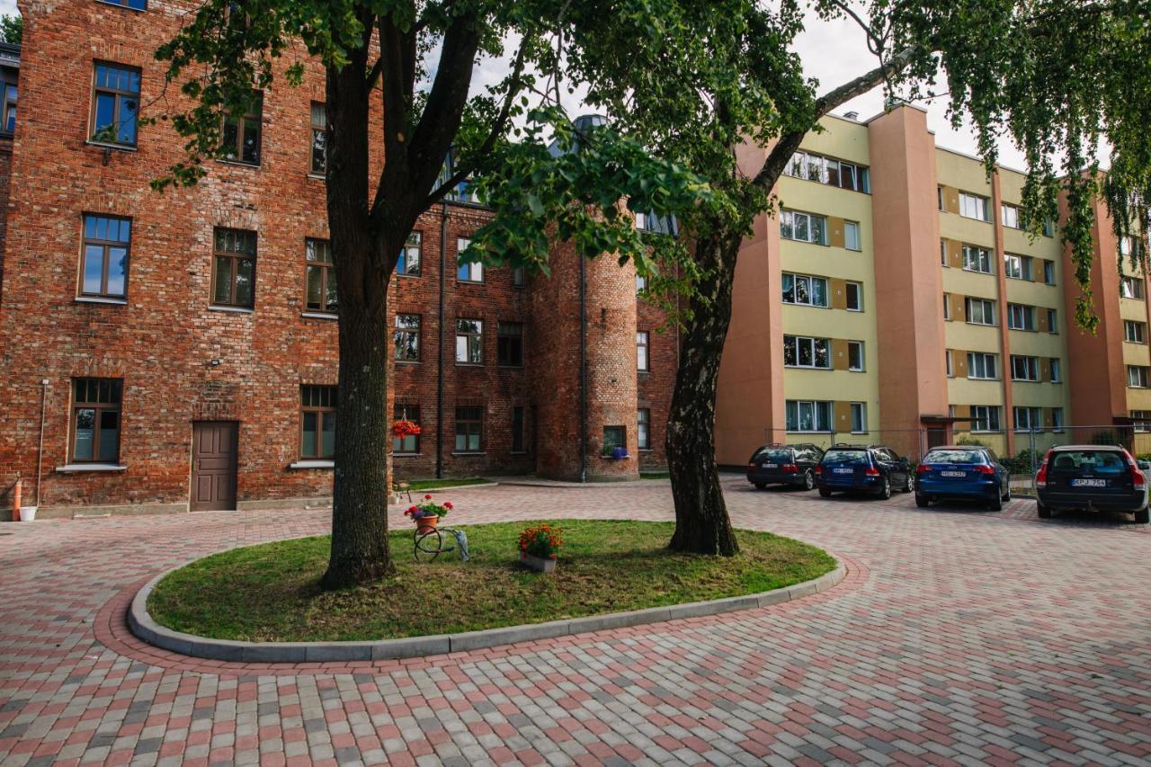 Kronu Nami Appartement Liepāja Buitenkant foto