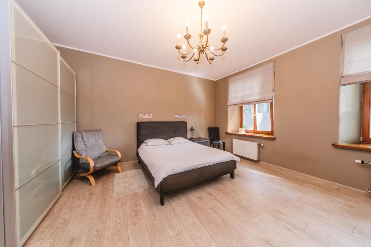 Kronu Nami Appartement Liepāja Buitenkant foto