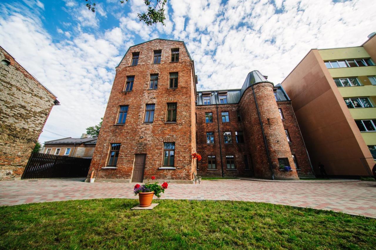 Kronu Nami Appartement Liepāja Buitenkant foto