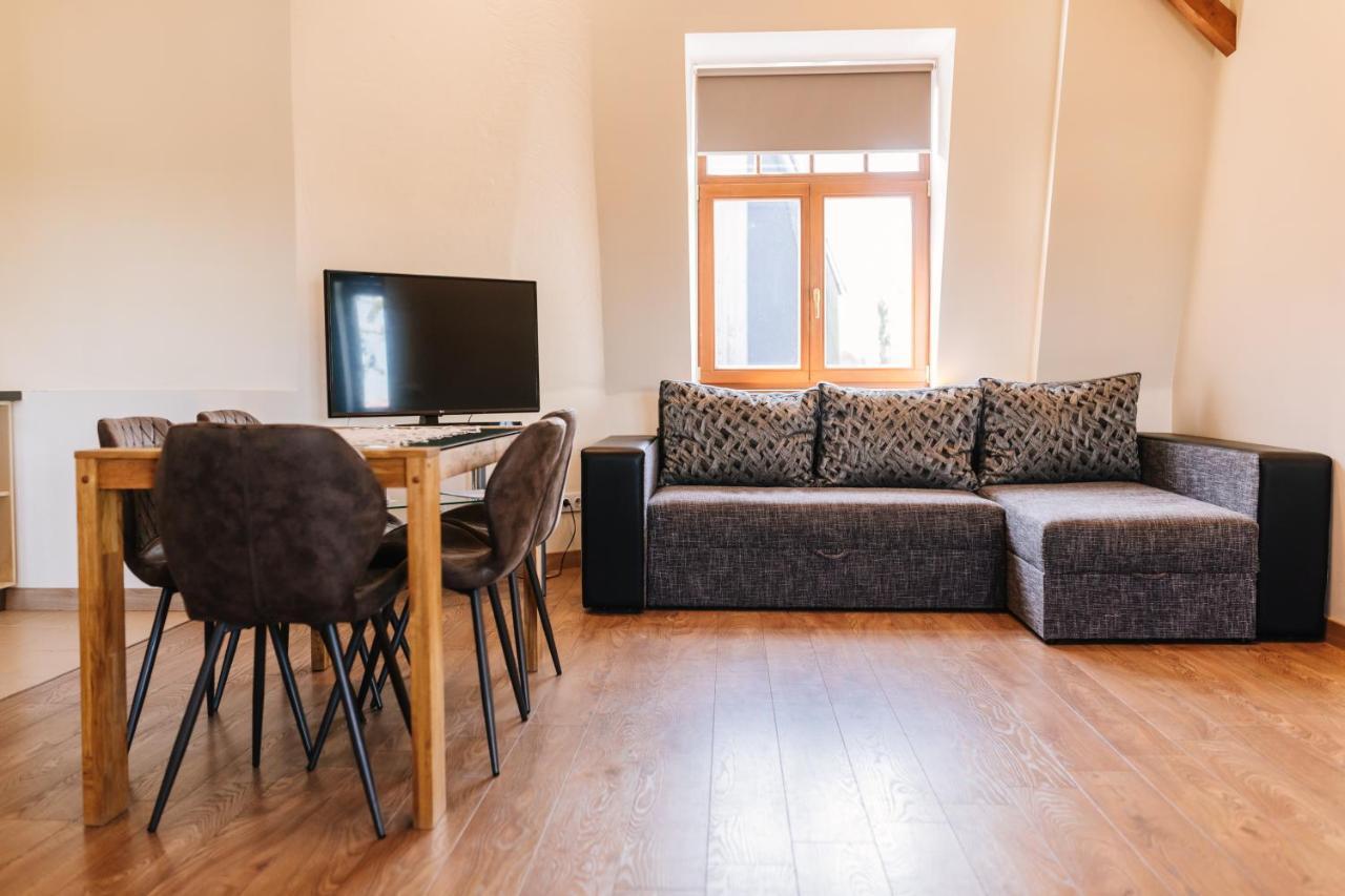 Kronu Nami Appartement Liepāja Buitenkant foto